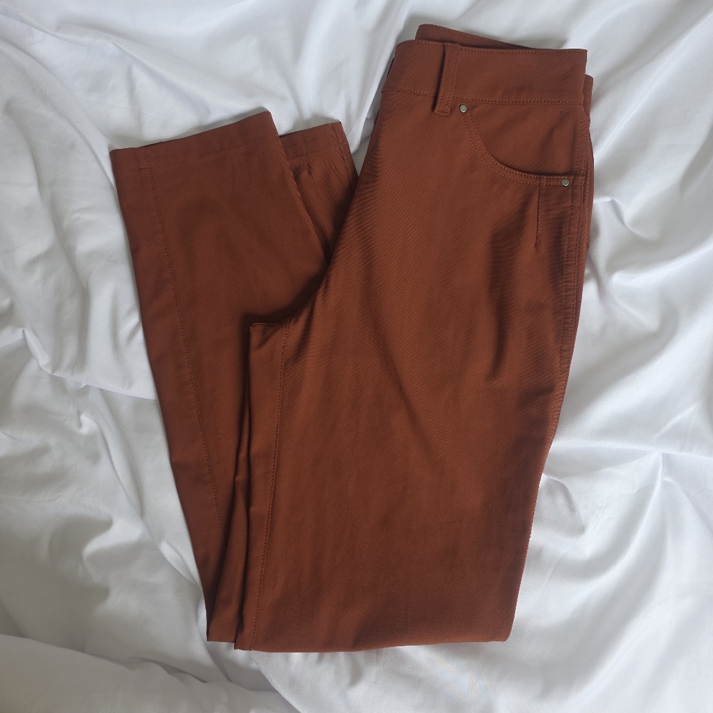 Lululemon Womens ABC Straight Leg Pant In Rust Orange Size 4